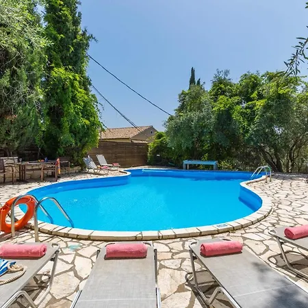 Xanthipi Villa