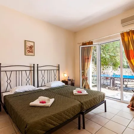 Xanthipi Villa